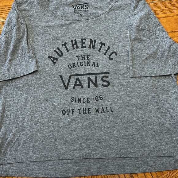 Vans "Off the Wall" Cropped Tee - Size M - Gray - Good Used Condition - Picture 2 of 4